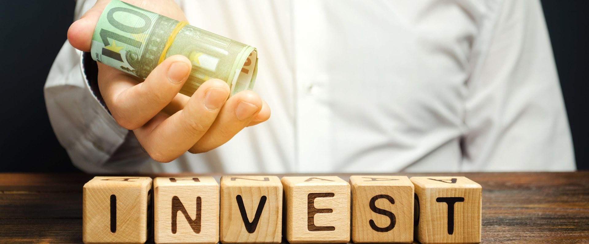 현금자산, 실질적 가치 지키기