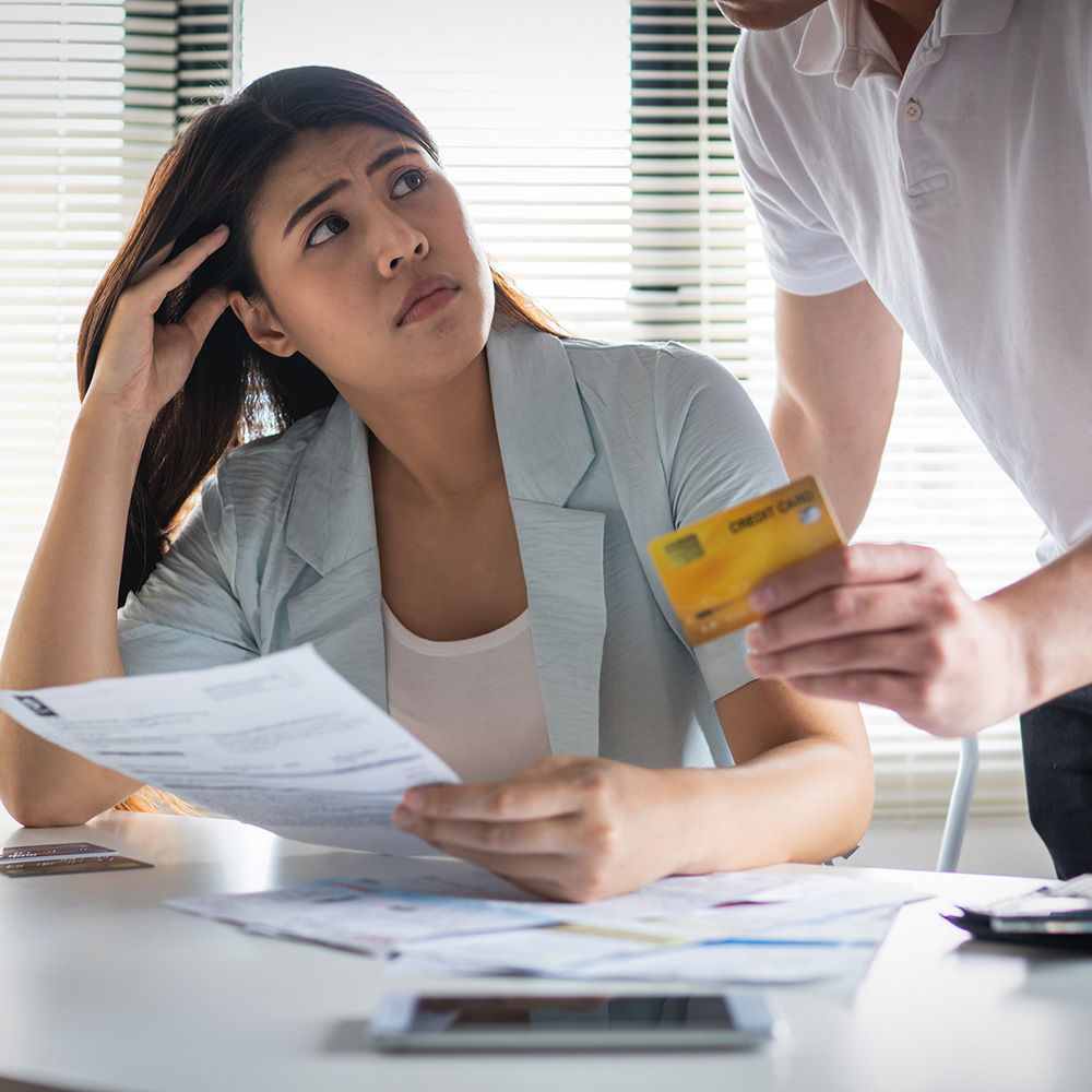 미납 세금과 여권 취소