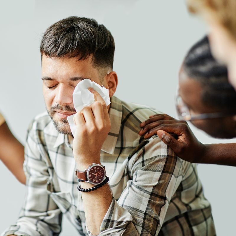 종업원이 근무중 다치면 고용주가 가장 먼저 해야 할 의무