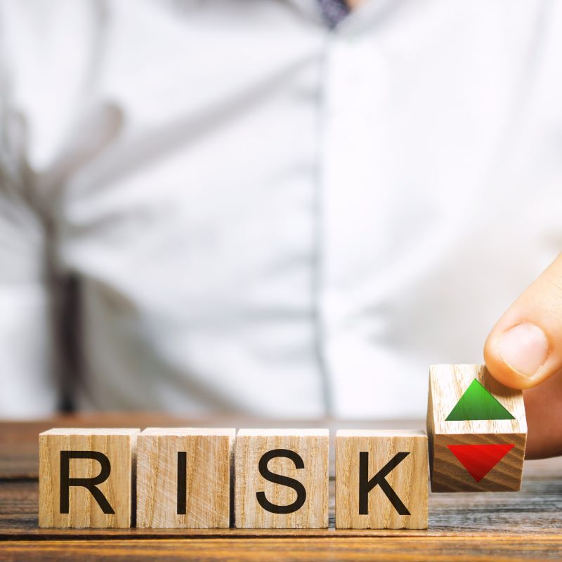 [2023 하반기 전망] 하반기 리스크 관리하며 공격적인 투자 경계